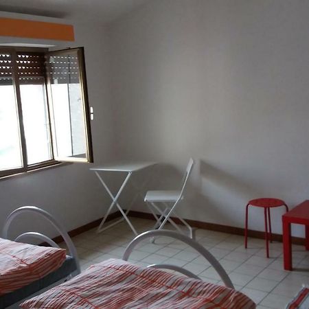 Hostel Easy 比萨 外观 照片