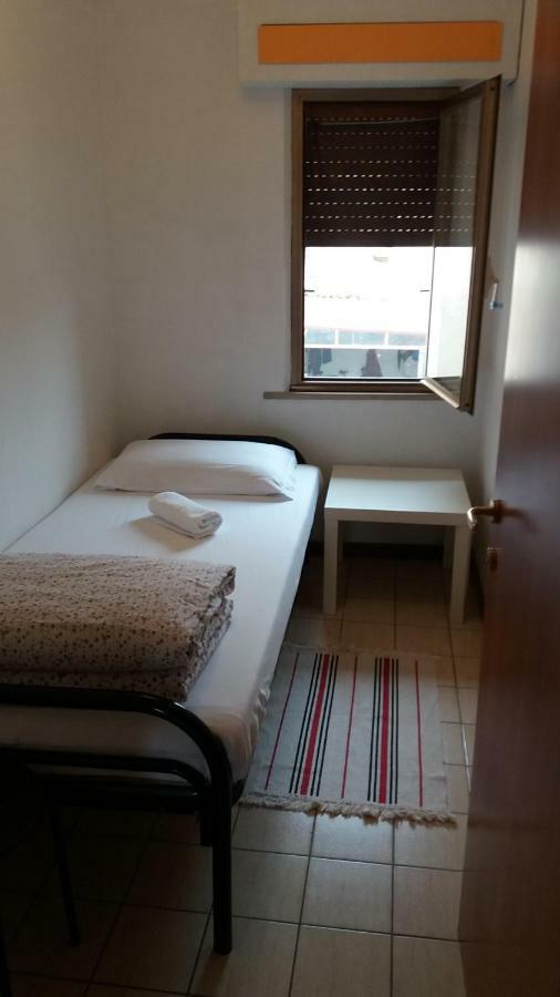 Hostel Easy 比萨 外观 照片